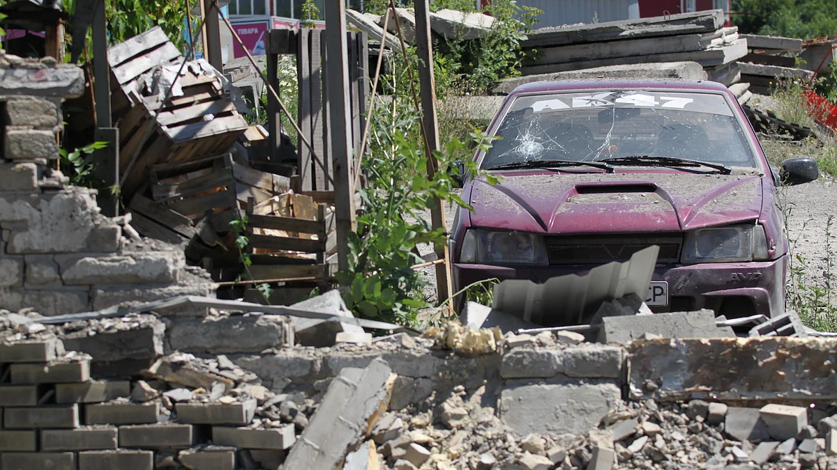 Aftermath of shelling in Kramatorsk, Ukraine. (Photo: Xinhua/Alexander Ermochenko/IANS)