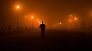 Shallow fog in Delhi, cold wave to return on weekend
