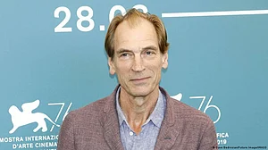 Hikers who found body of Julian Sands recount 'chilling' experience