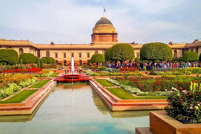 Rashtrapati Bhavan's Mughal Gardens renamed 'Amrit Udyan', to open for public from January 31