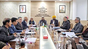 Meet on Sutlej-Yamuna Link remains inconclusive as Punjab, Haryana CMs stick to their stands