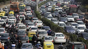 Over 1.3 million vehicles recalled by manufacturers in India during FY2022
