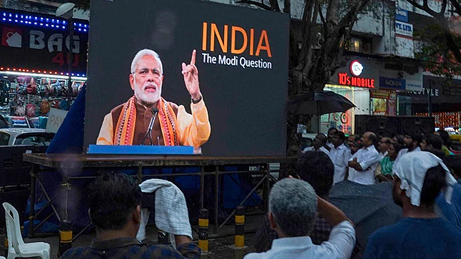 RSS mouthpiece Panchajanya believes "SC is working as a tool at the hands of anti-India forces"