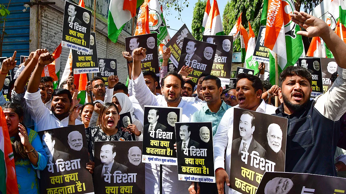 Cong poses series of questions to govt on Adani issue