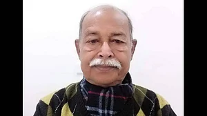 Veteran journalist Nachiketa Desai