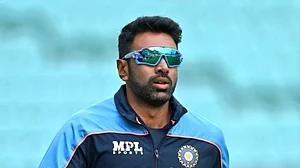'I wonder who has done this': R Ashwin shares his hilarious edited bio