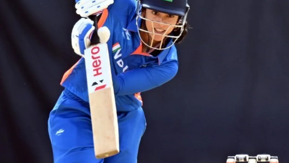 Mandhana sizzles as India qualify for Women's T20 World Cup semifinals