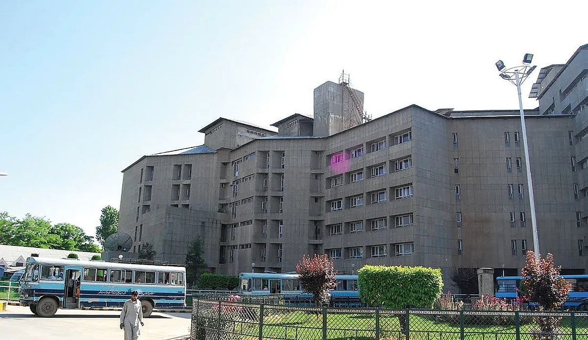 J-K govt strips SKIMS of autonomous status, NC, CPI(M) decry move