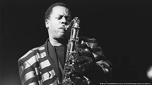 US jazz musician Wayne Shorter dies