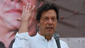 Balochistan High Court suspends arrest warrant against Imran Khan
