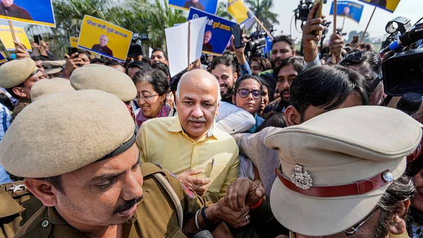 Delhi excise policy case: Court extends AAP leader Manish Sisodia's ED custody by five days