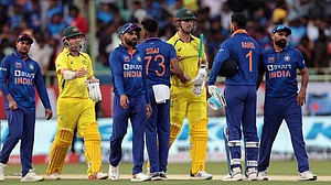 Ind v Aus 2nd ODI: Australia trounce India by 10 wickets