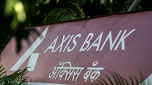 Axis Bank completes Citi India's retail biz buy, pays Rs 11,603 cr
