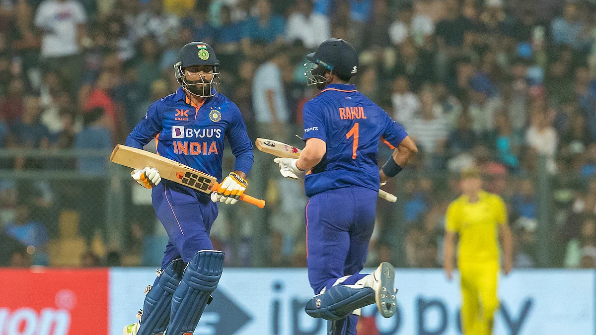 Ind v Aus 1st ODI: Rahul-Jadeja lead to
5-wicket win after Shami-Siraj confine Australia to 188