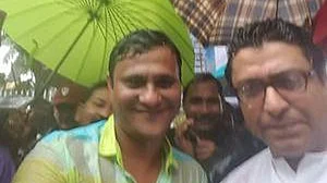 Mumbai: MNS leader Sandeep Deshpande attacked with stump during morning walk; suffers injuries