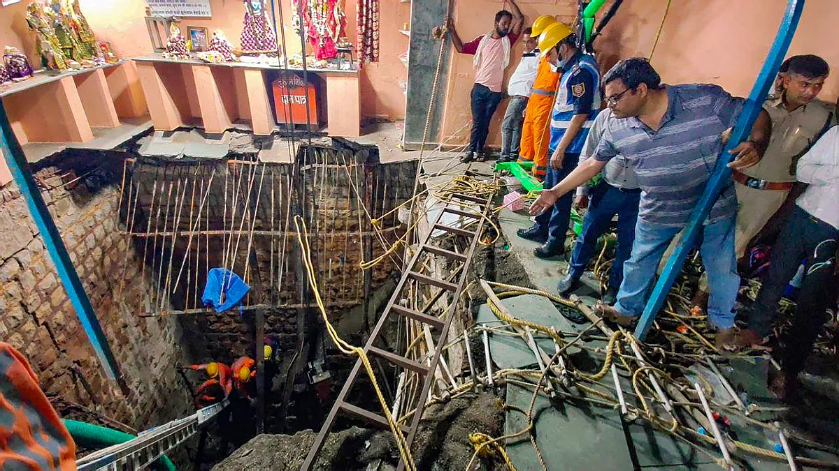 Rescue operation is under way in Indore after the roof of a well collapsed at Beleshwar Mahadev Jhulelal temple