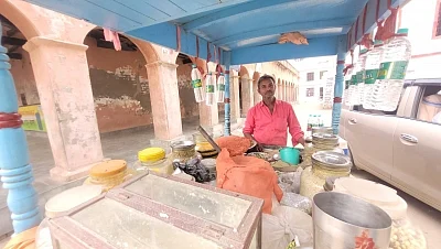 "Bihar's Khajuraho", an exceptional instance of Nepali architecture, now the picture of neglect