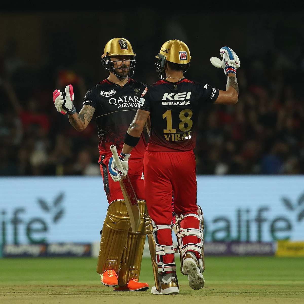 IPL: Kohli, Du Plessis power RCB to thumping 8-wicket win over Mumbai Indians