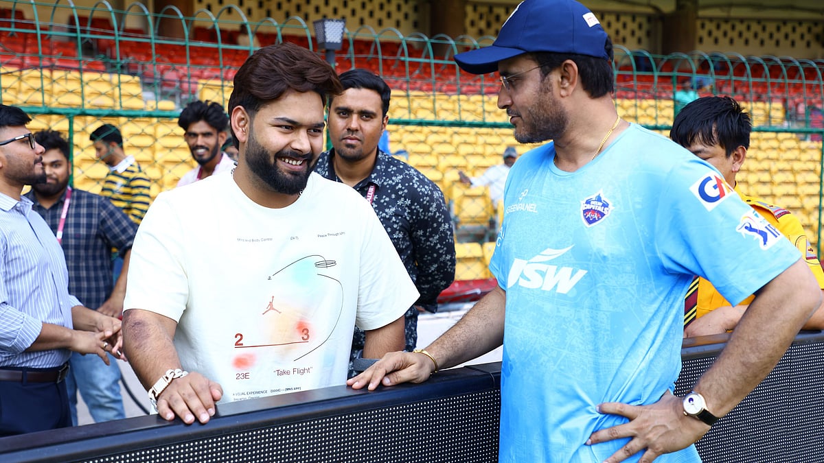 Pant having a chat with Sourav Ganguly