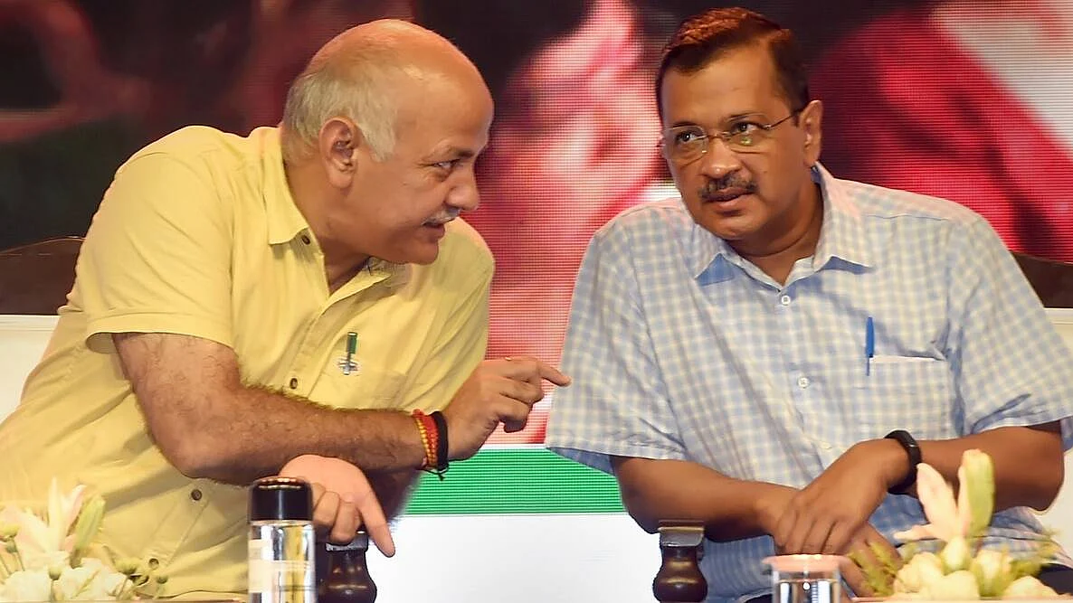 Sisodia (left) with Kejriwal