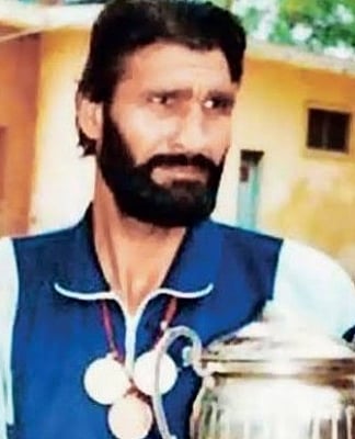 Kaur Singh