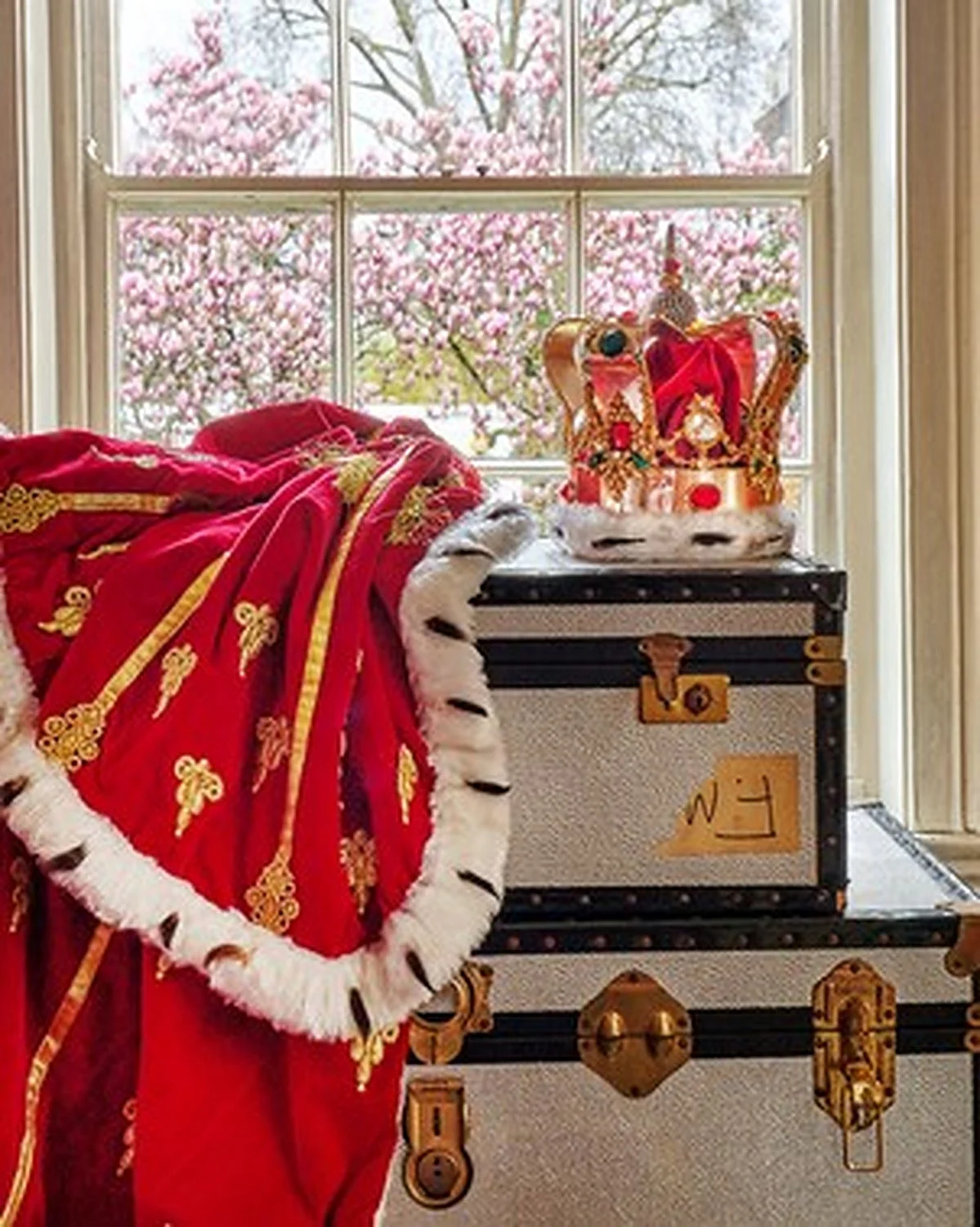 Freddie Mercury's personal possessions (Source: PTI)