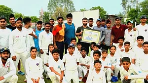 Rinku Singh with trainees at Aligarh Sports Association. (Photos: ASA)