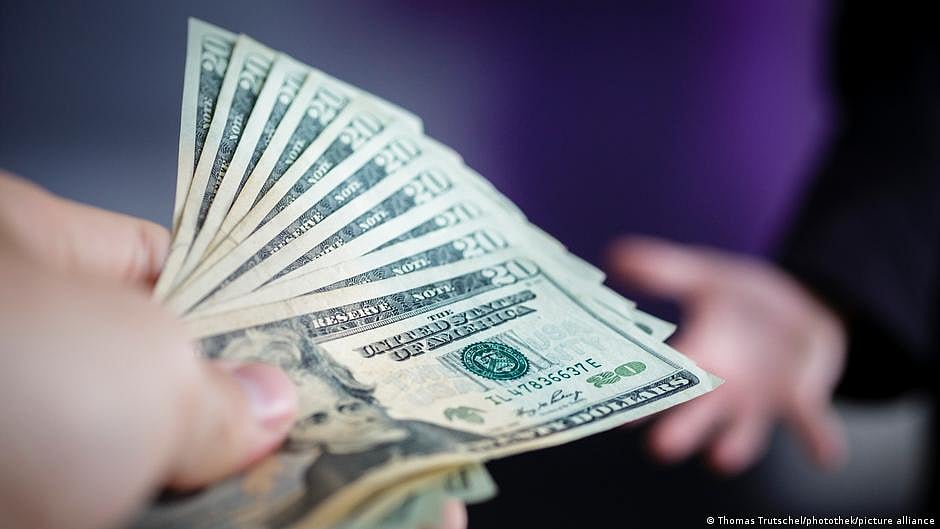 IT stocks decline as expectations fade for US Fed rate cut in December