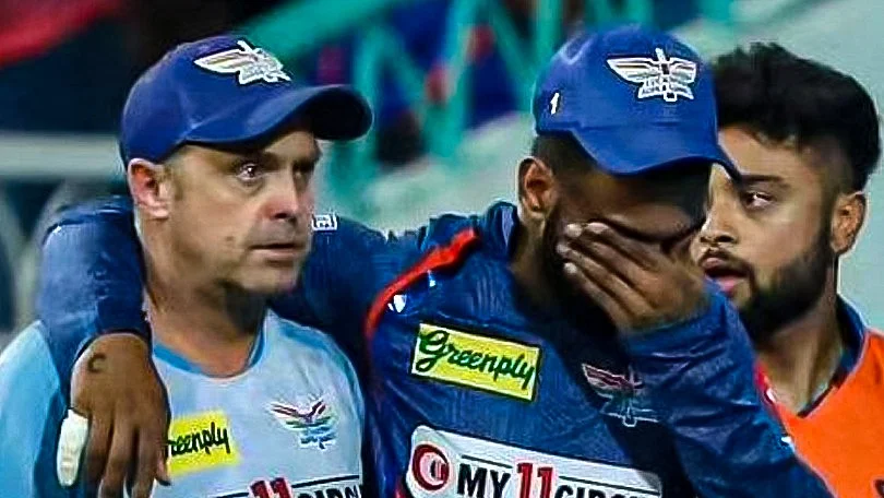 KL Rahul sustained a serious thigh injury during the match. (Photo: Twitter/ @Cricketracker) 