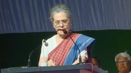 Sonia Gandhi addresses a rally in Karnataka's Hubballi on Saturday.
Photo courtesy: @INC/ Twitter