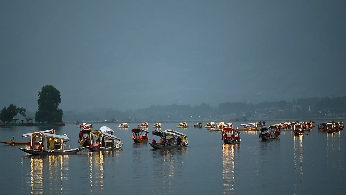 Dal Lake (Photo: Getty Images)