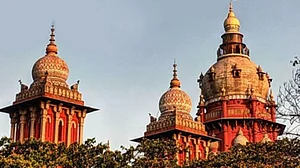 Madras High Court (photo courtesy @LiveLawIndia/Twitter)