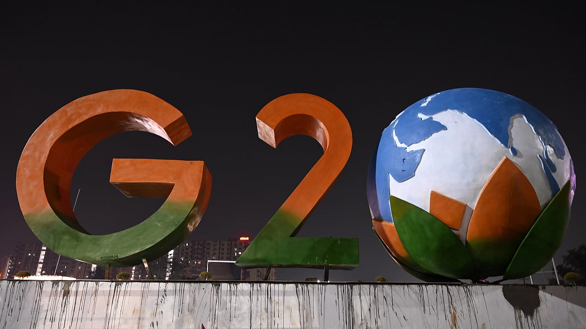 A huge logo of G20 (photo: Getty Images)