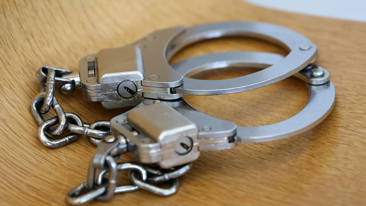 Representative image of handcuffs (photo: Getty Images)
