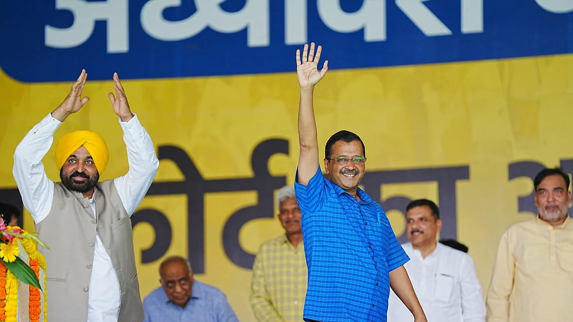 Delhi CM Arvind Kejriwal at AAP's 'maha rally' (Photo:@AamAadmiParty/Twitter)