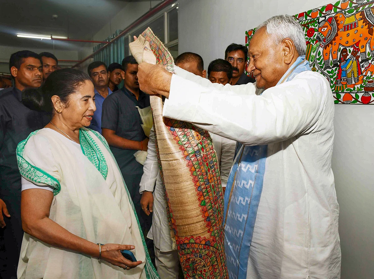 Opposition leaders to kick-start 'Mission 2024' with Patna huddle, Mamata says will 'fight like family'