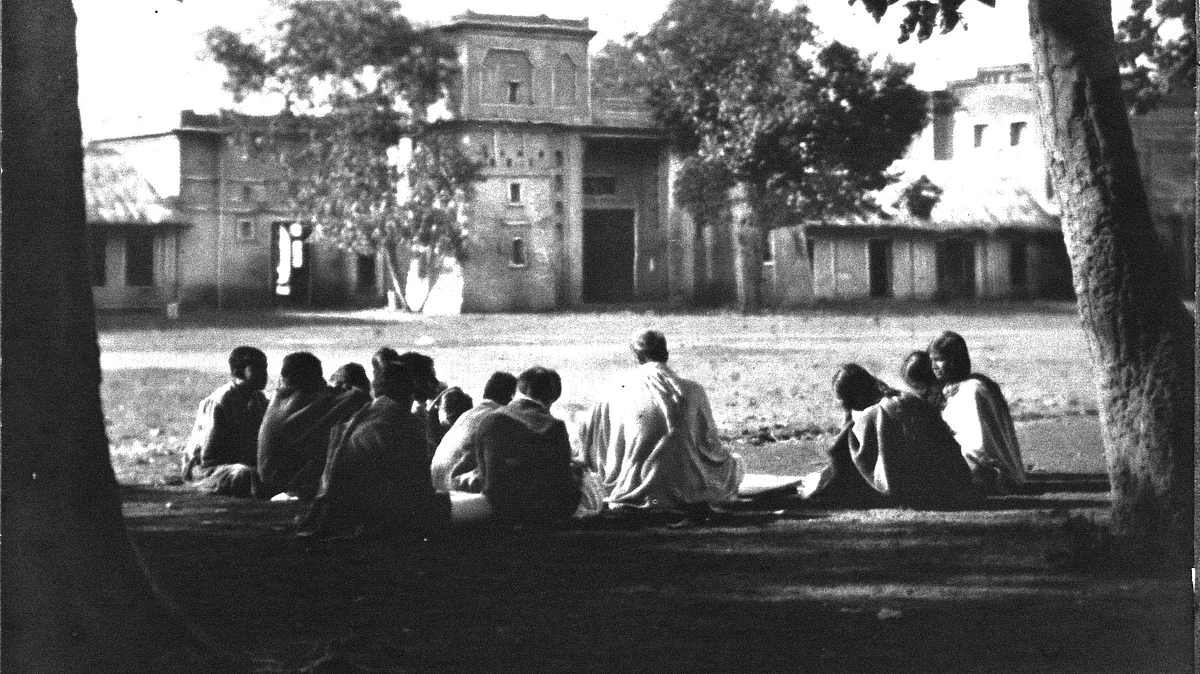 The (Un)making of Santiniketan