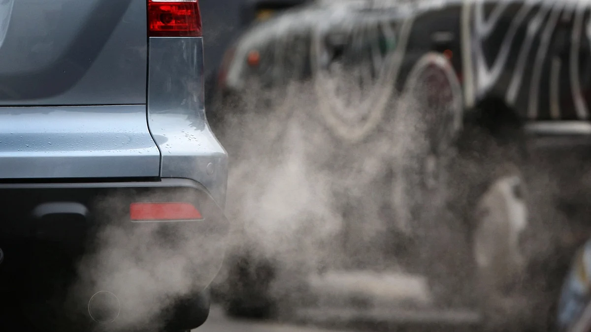 Exhaust fumes from a car (photo: Getty Images)