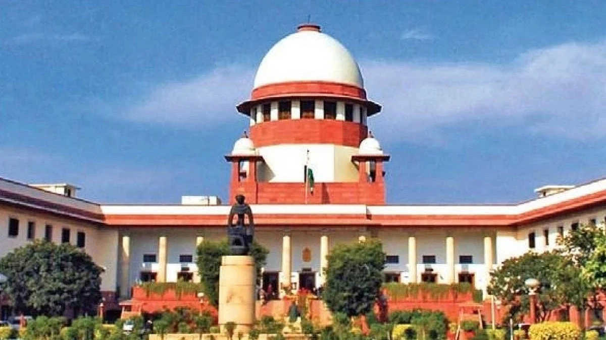 Bhima-Koregaon case: SC grants bail to Vernon Gonsalves, Arun