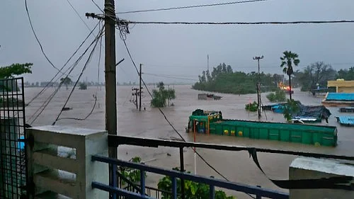 Heavy rainfall in the state of Telangana (photo: IANS)