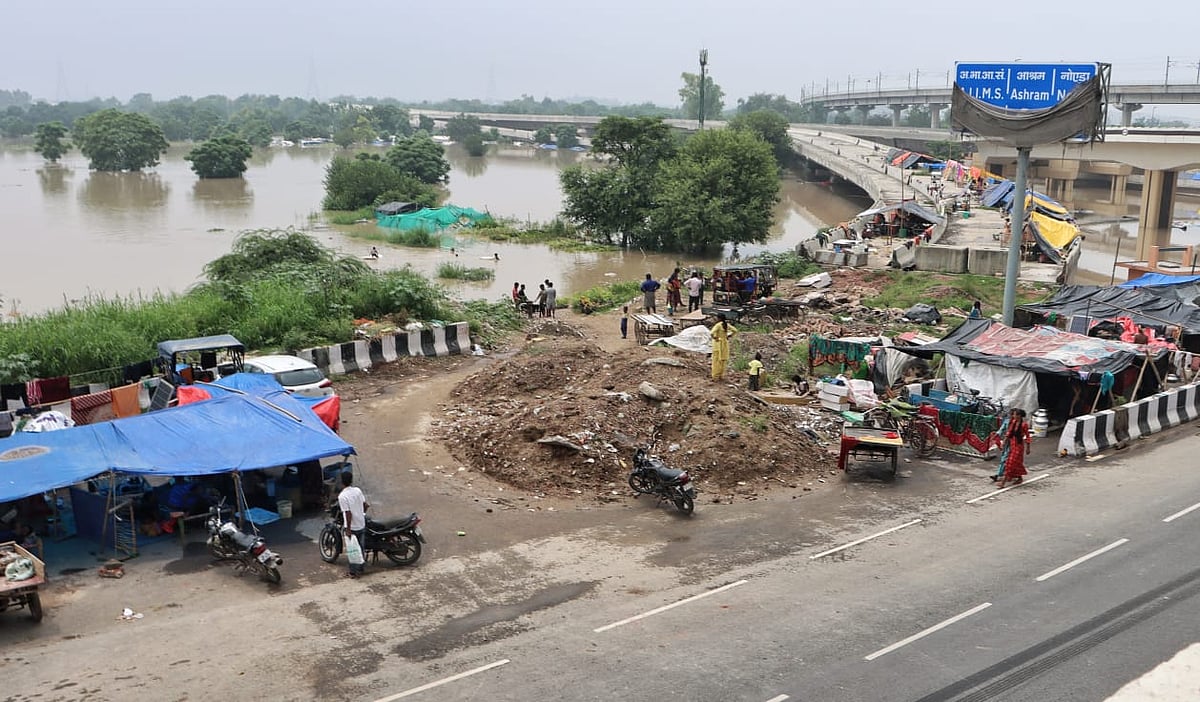 Most of low lying areas are submerged (Photo: Vipin/National Herald)