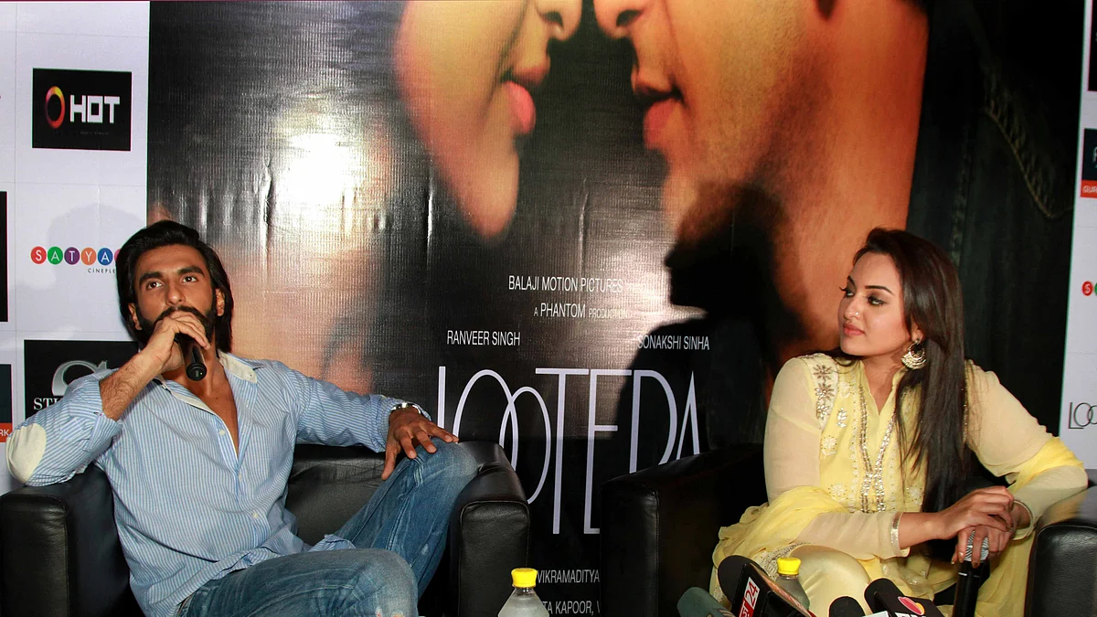 Ranveer Singh and Sonakshi Sinha addressing media during a promotional event for 'Lootera' at Satyam cinema, Nehru Place on July 3, 2013, in New Delhi, India. (photo: Getty Images)