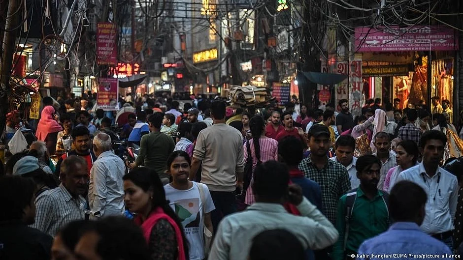 Representative image from India's populous streets (photo: Zuma Press)