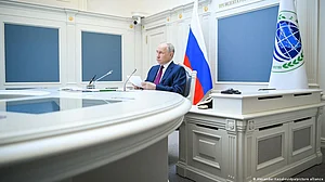 Defiant Putin assures Asian leaders that Russia is stable