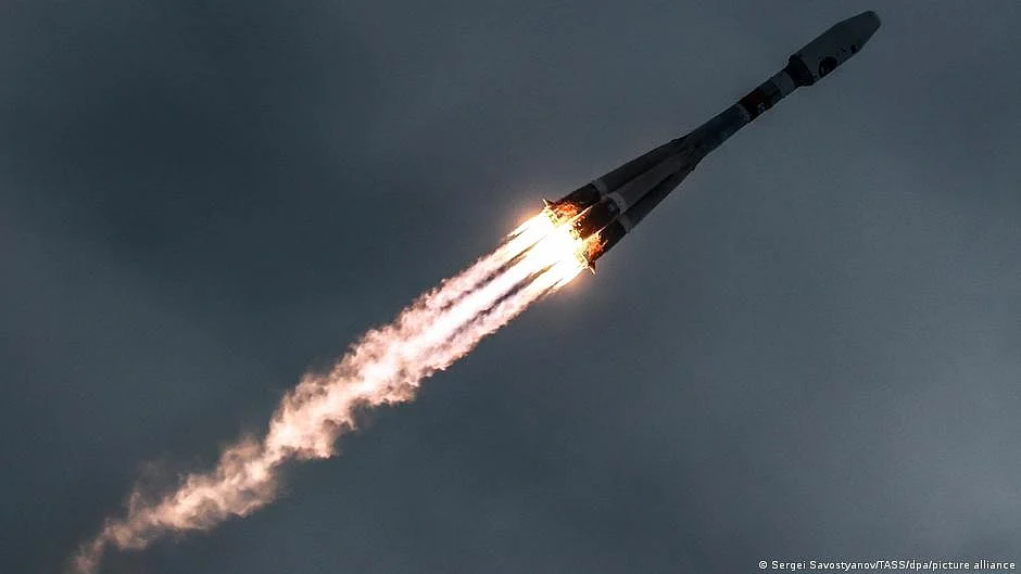 Roscosmos' Luna-25 at takeoff from Vostochny Cosmodrome last week (photo: DW)