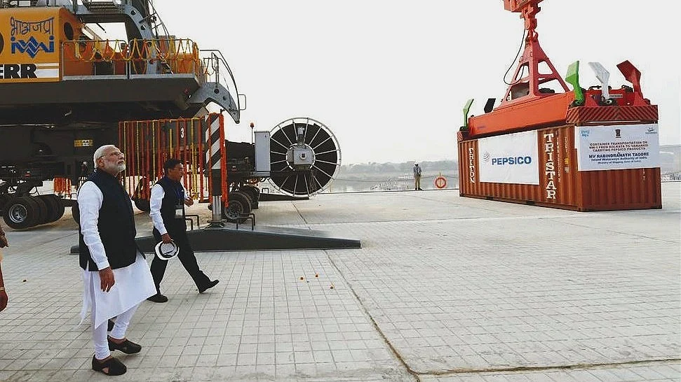 PM Modi inaugurated the first multimodal terminal on the Ganga in Varanasi in November 2018 (photo: PIB)