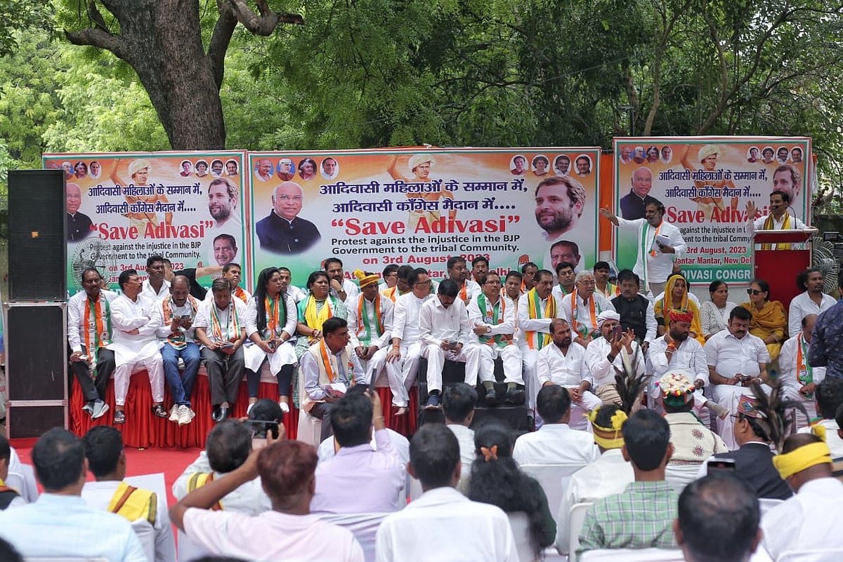 Adivasi protestors at Jantar Mantar (Photo: Vipin/National Herald)