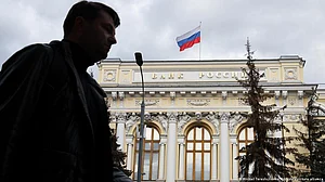 Russia hikes interest rates to stop ruble's fall