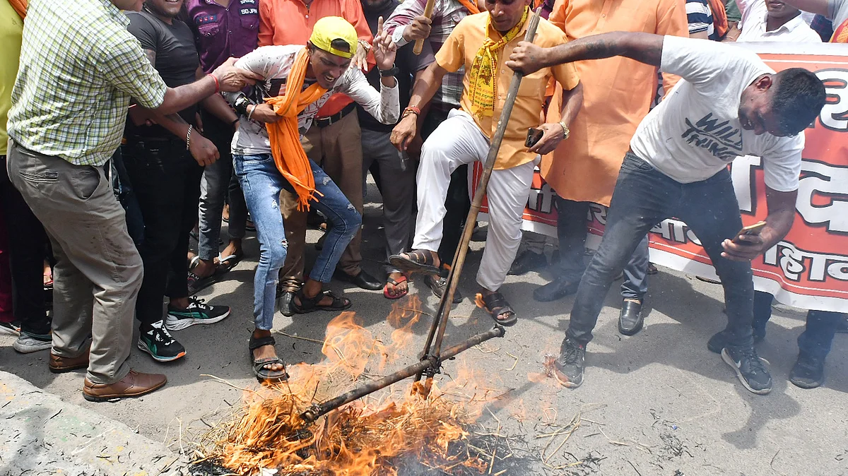 Bajrang Dal workers and VHP workers staged protests against the violence in Nuh, Haryana  (Photo: Getty Images)