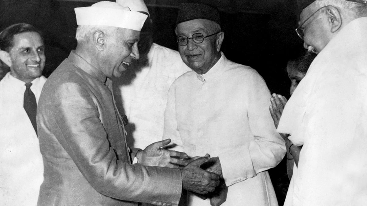 Pandit Jawaharlal Nehru, first prime minister of India (centre left) at the inauguration of the Physical Research Laboratory in Ahmedabad in 1947. Behind Nehru (far left) is Vikram Sarabhai, pioneer of PRL (photo: Shukdev Bhachech/Dipam Bhachech/Getty Images)